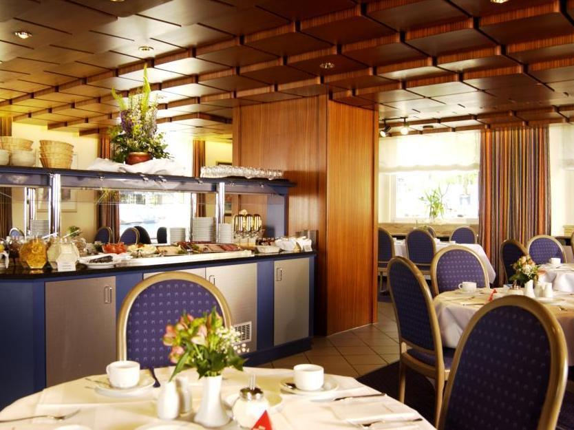 Intercityhotel Штутгарт Экстерьер фото