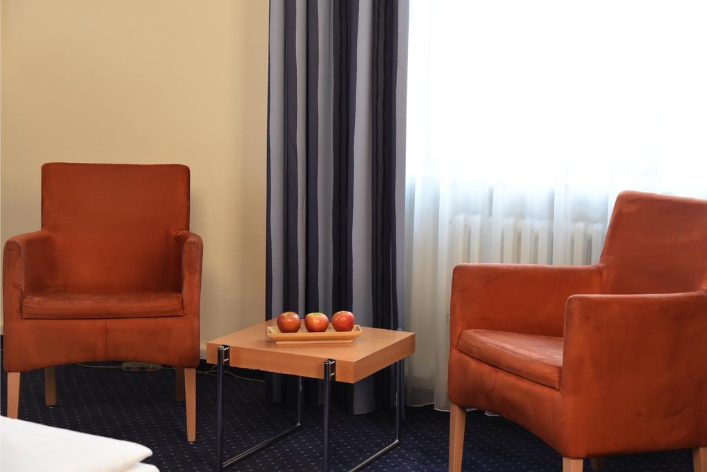Intercityhotel Штутгарт Номер фото